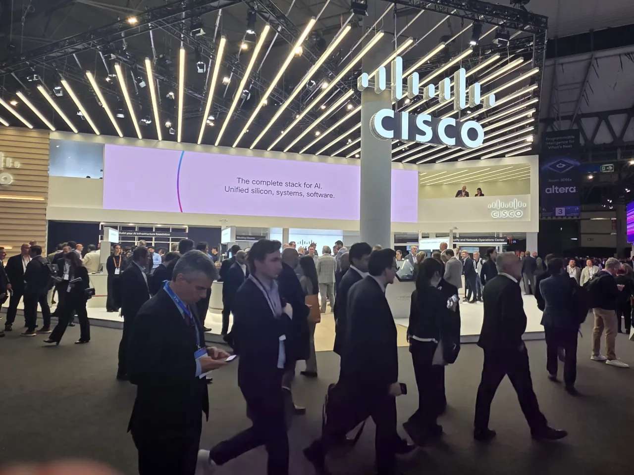 Cisco gradi platformu za obrambene AI agente