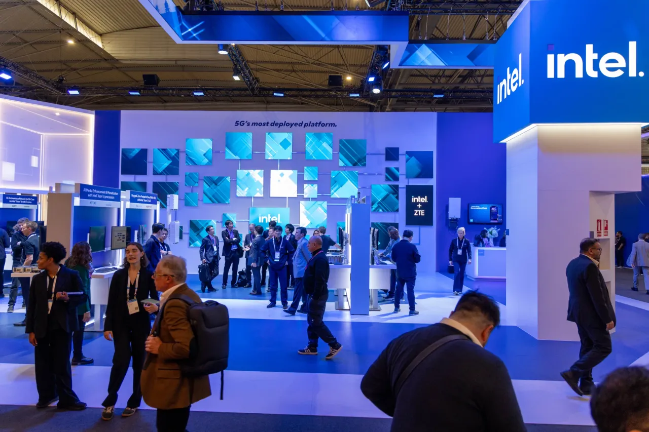 Intel predstavlja Xeon 6+ Clearwater Forest procesore za AI i 6G mreže