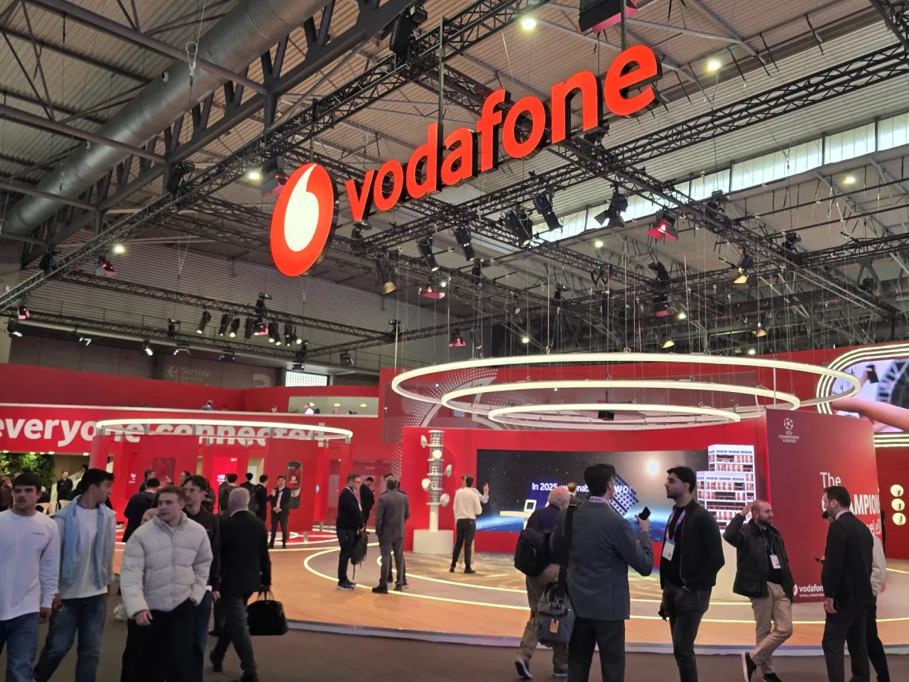 Vodafone uvodi AI zaštitu od prijevarnih poziva i širi sigurnosne usluge na razinu same mreže