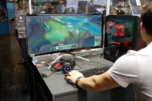 Serija AOC Gaming G42 monitora donosi visoku frekvenciju osvježavanja svim gamerima
