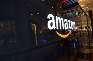 Amazon dobio dozvolu za lansiranje satelita u Zemljinu orbitu