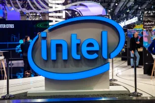 Intel predstavio AI rješenja za vozila