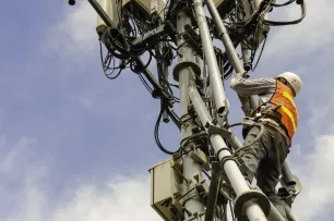 Vodafone UK i Ericsson testiraju AI rješenja za energetski učinkovit 5G