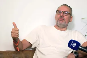 Borba klasičnih i električnih vozila se nastavlja