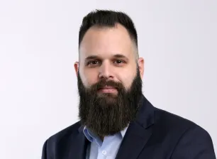 Cybersecurity: Ključna Uloga Upravnih Odbora u Novom Regulatornom Okruženju