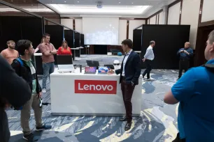 Lenovo najavio opsežan novi portfelj hibridne umjetne inteligencije