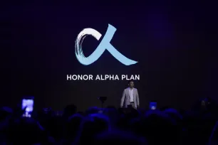Honor u Barceloni otkrio novu poslovnu strategiju Alpha Plan