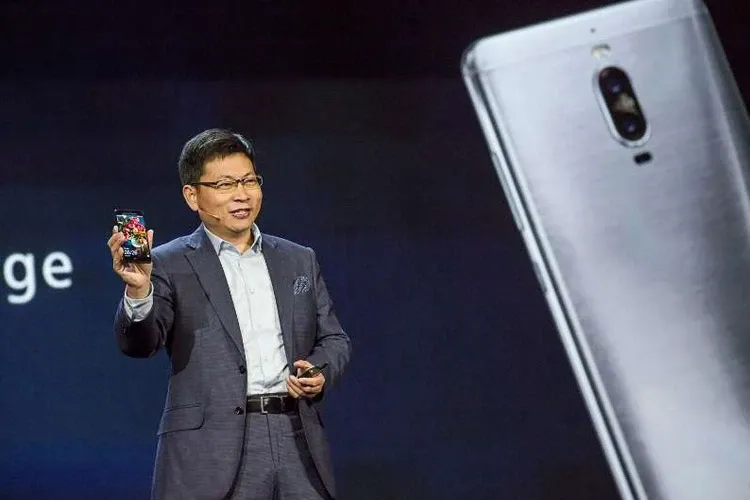 CES 2017: Huawei predstavio viziju inteligentnog telefona