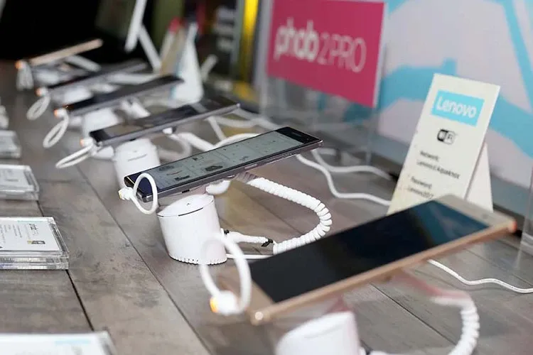 CES 2017: Povoljnim telefonima više nije dostatno da budu samo jeftini