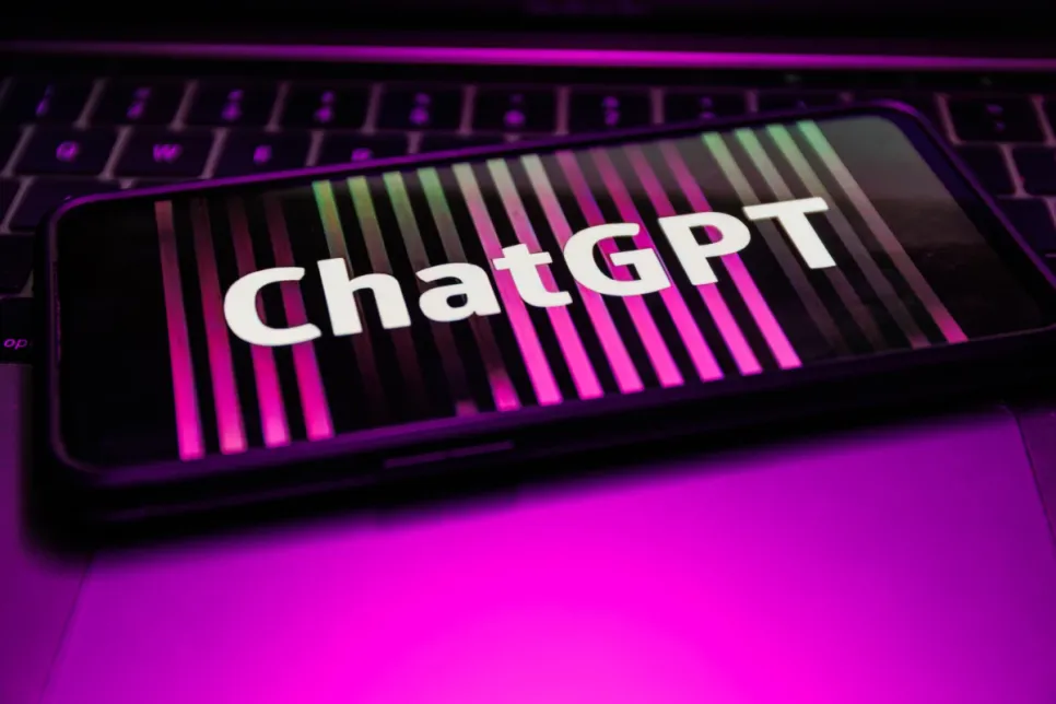 ChatGPT ubrzano gubi na popularnosti, ali razlozi su logični