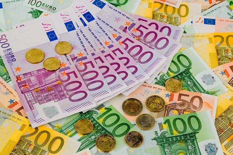 Combis implementirao samoposlužne mjenjačnice u Fini